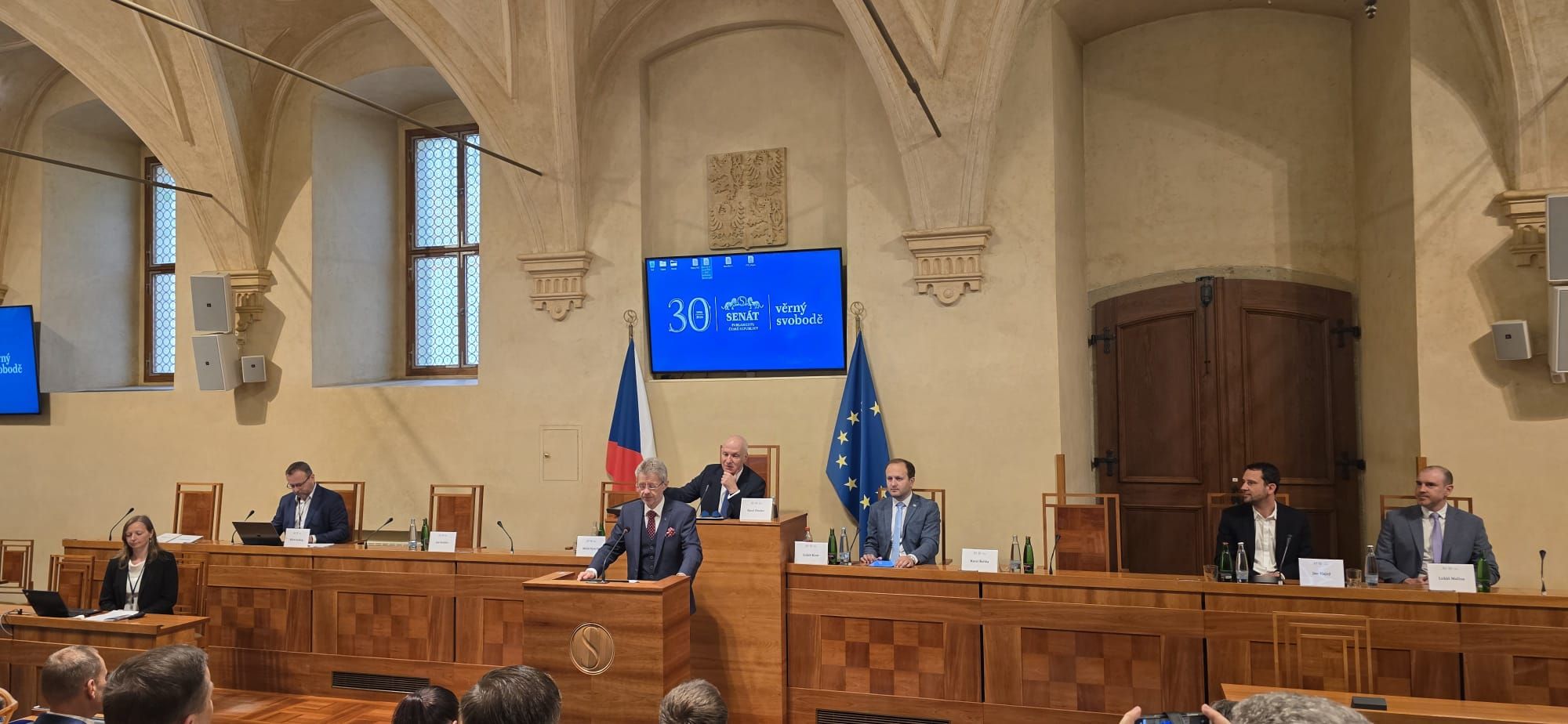 QARC Project Takes the Stage at the Czech Senate’s Post-Quantum Conference